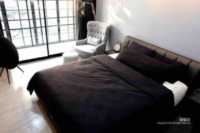 SelfCheckIn TownHome in Charoen Nakhorn 60 near BTS Iconsiam Asiatique and Chaophraya River Maximum 4 Guests